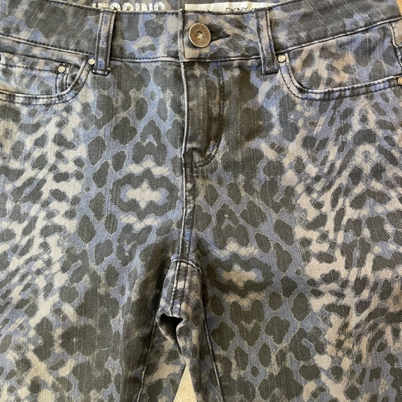 DKNY Leopard Print Jeggings Skinny Jeans - Picture 2 of 9